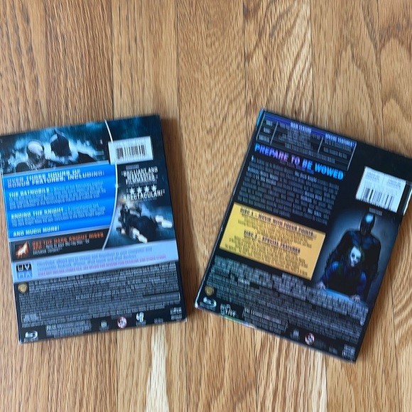 The Dark Knight Blu-Ray DVD Set of 2 - Picture 4 of 4